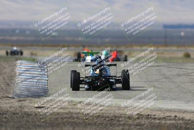 media/Oct-26-2025-CalClub SCCA (Sun) [[8ce1e69566]]/Group 3/Grapevine/